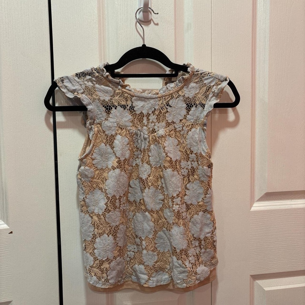 Elegant Lace Sleeveless Top - Cream